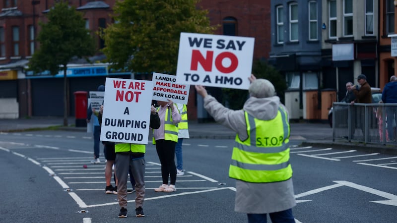 Buses diverted as anti-immigration protesters gather for ‘Operation Shutdown’ 