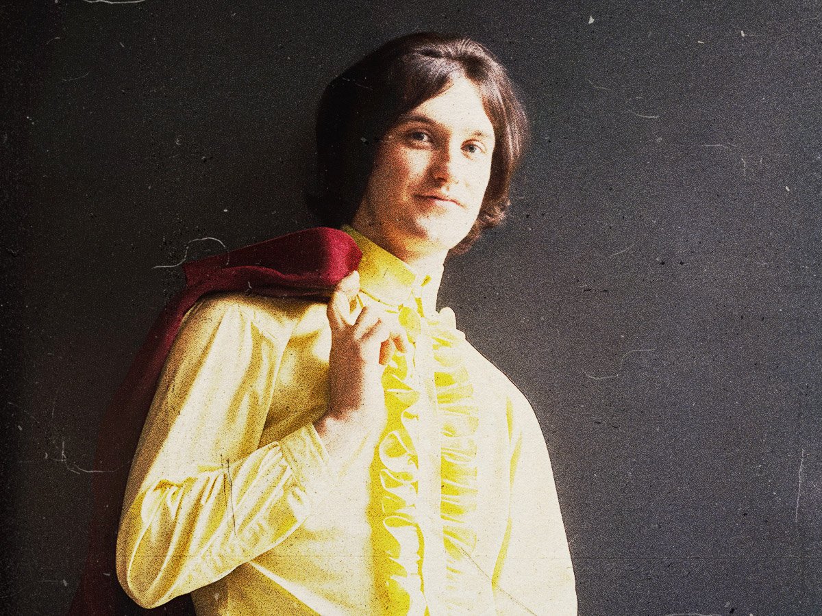 The guitarist Dave Davies said tried to copy The Kinks