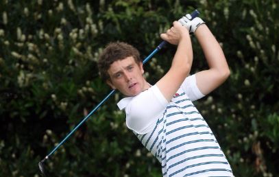 Fleetwood was yet to adopt his long hair and beard during his days as an amateur