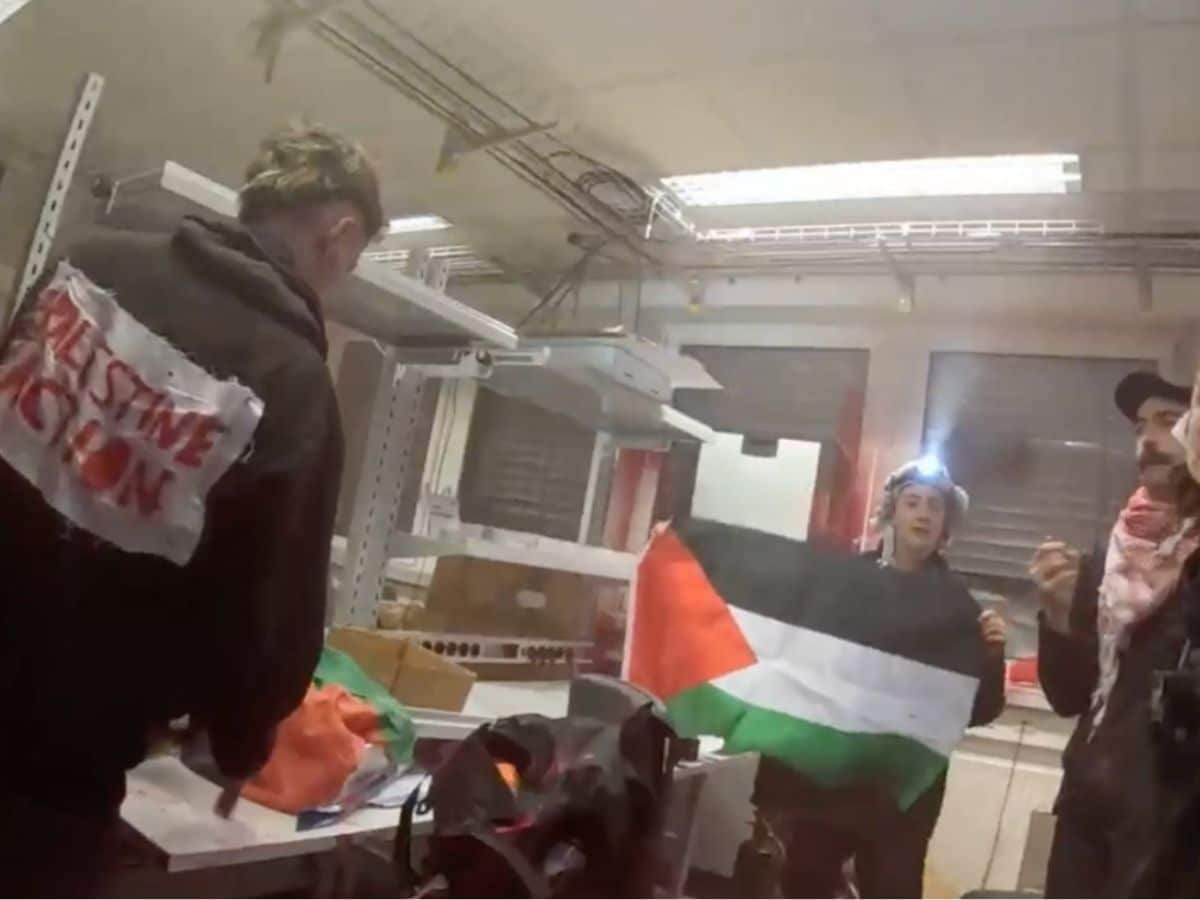 activists break into Elbit factory
