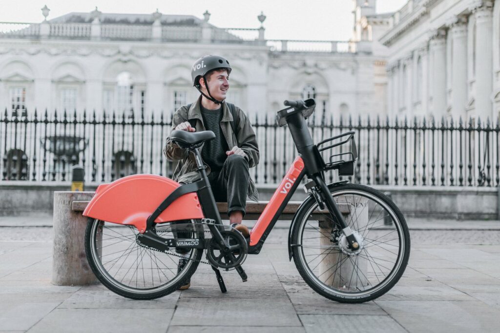 voi e-bikes