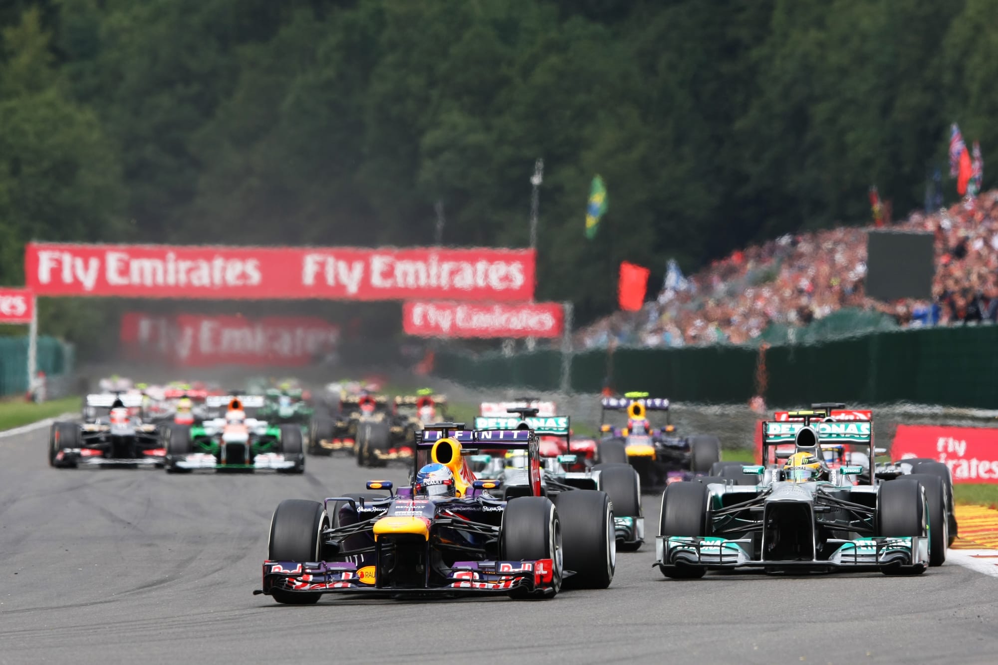 Sebastian Vettel and Lewis Hamilton in the 2013 Belgian Grand Prix