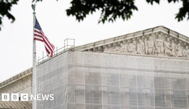 Trump asks US Supreme Court to uphold his tariffs after lower court defeat