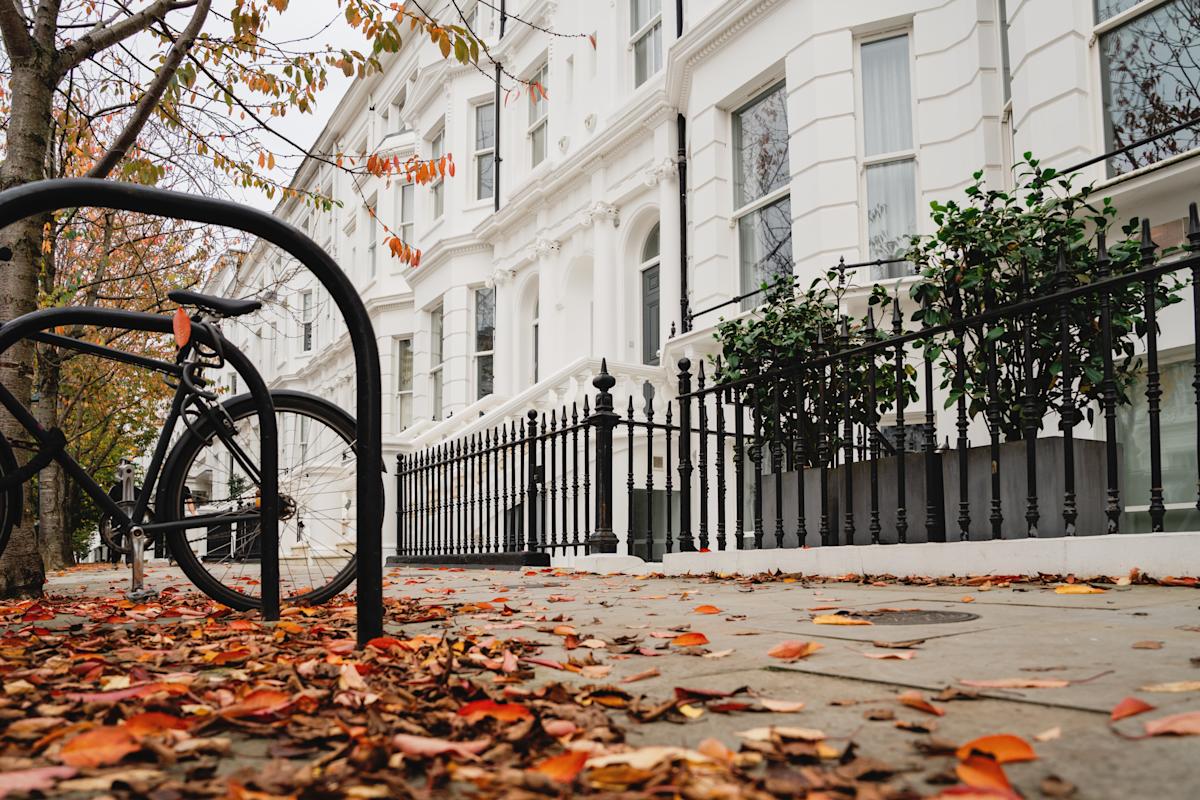 How to save £200k when buying a house in London
