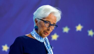 Italy close to exiting EU's excess deficit procedure, ECB's Lagarde says