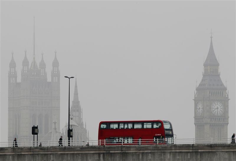 UK remains top FX and derivatives trading hub