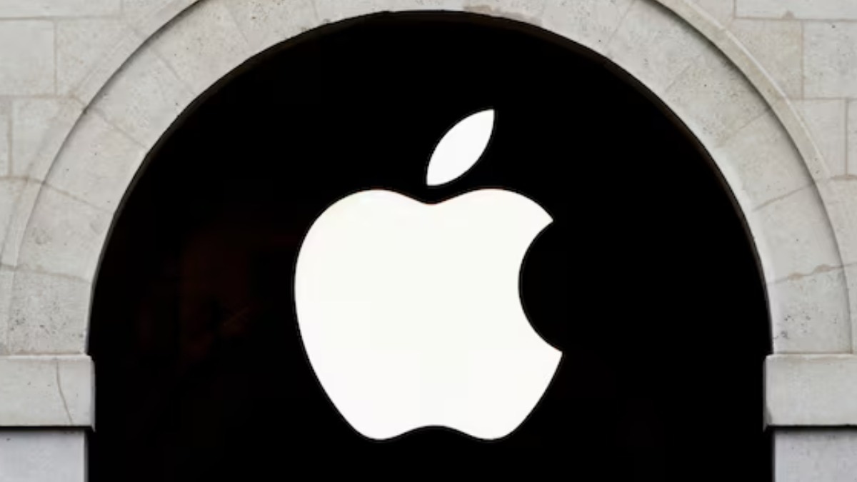 Apple tells EU to scrap Digital Markets Act, says law hurts users and makes iPhones riskier