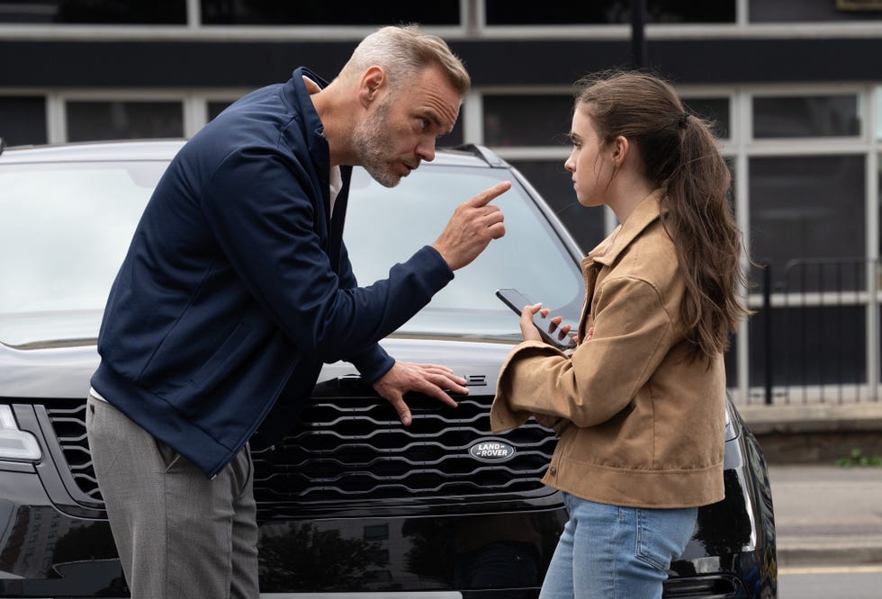 april windsor, ray, emmerdale