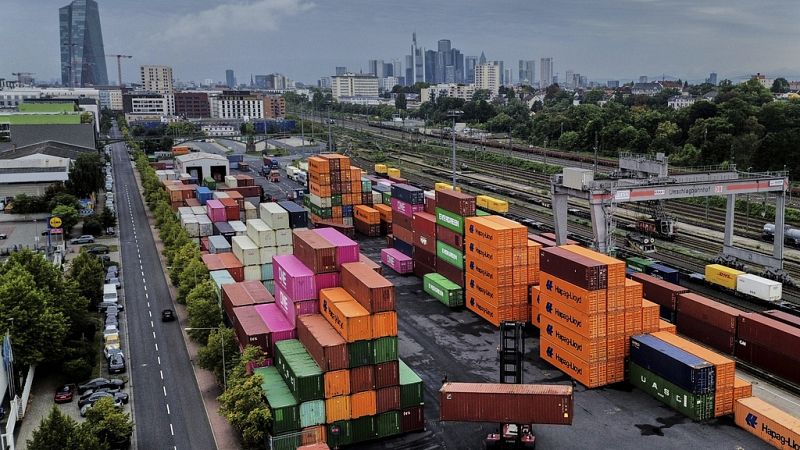 Here are the biggest economic risks for EBRD countries in Europe