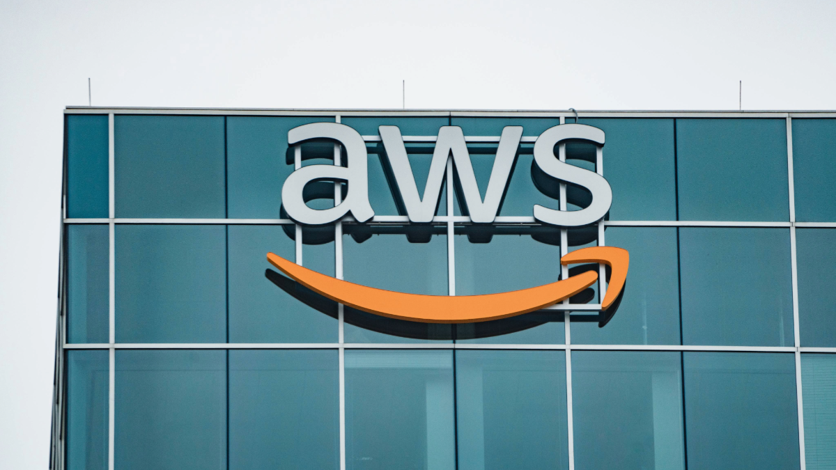 Why The Cloud Should Be a Public Utility