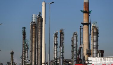 Exxon Halts €100 Million Recycling Investments Due to EU