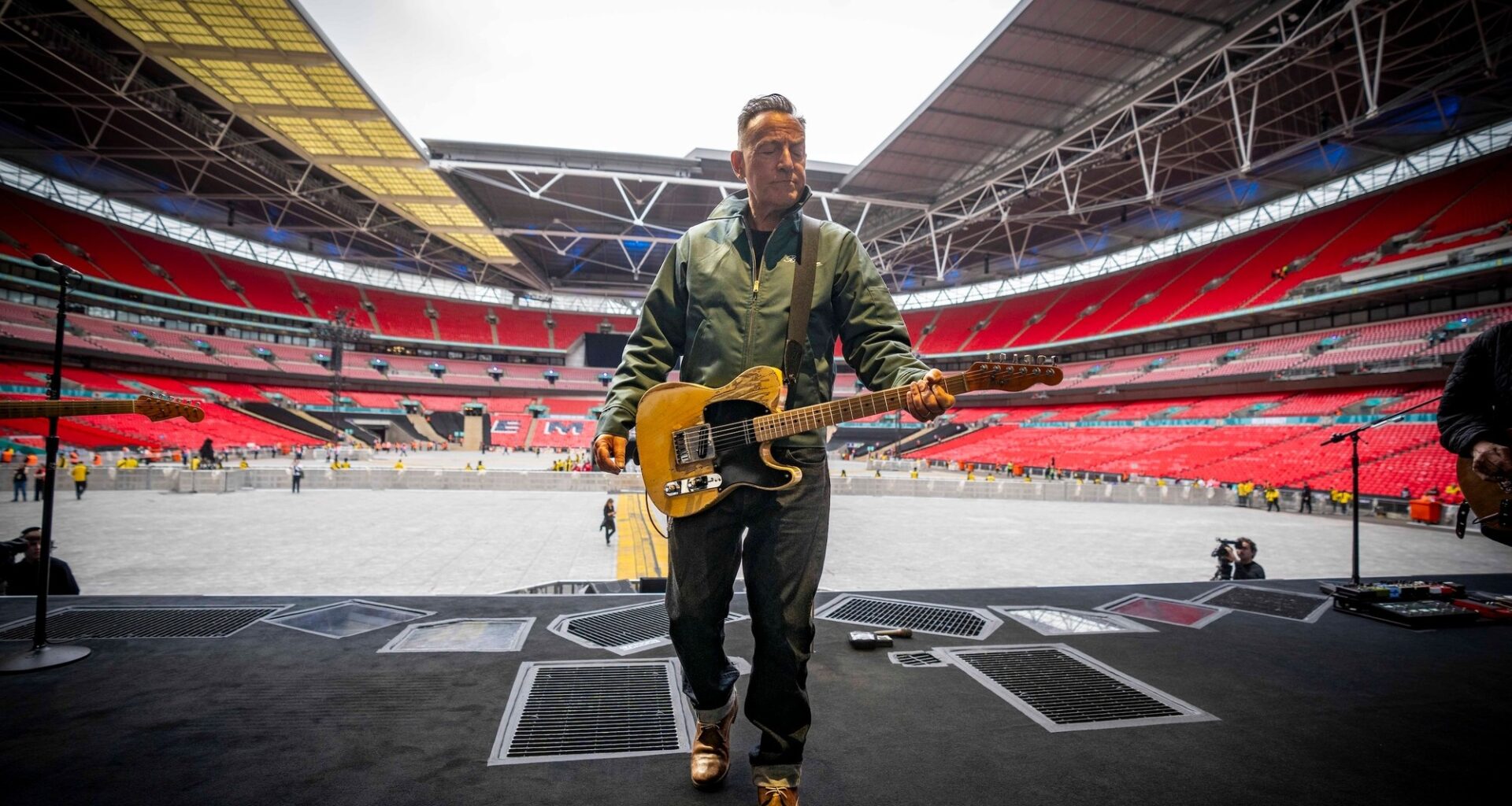 Bruce Springsteen on why he gave "anti-biopic" 'Deliver Me From Nowhere' the go-ahead