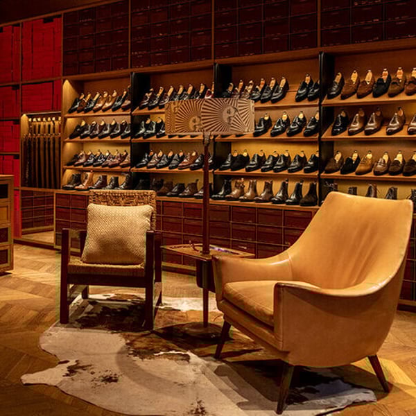 Carmina continues international expansion, opening stores in Luxembourg, London and Tokyo