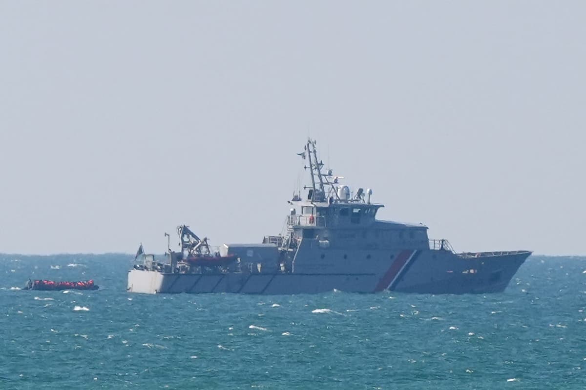 Migrants attempt longer Channel crossing after recent deaths - London Evening Standard