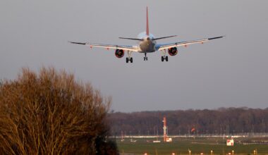 Will Gatwick's second runway boost the UK economy? How readers voted