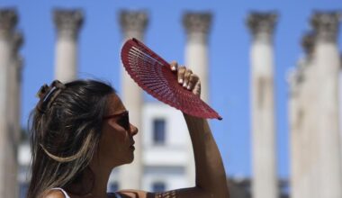 Aemet forecasts 'summer-like weather' in south of Spain with highs of up to 38C