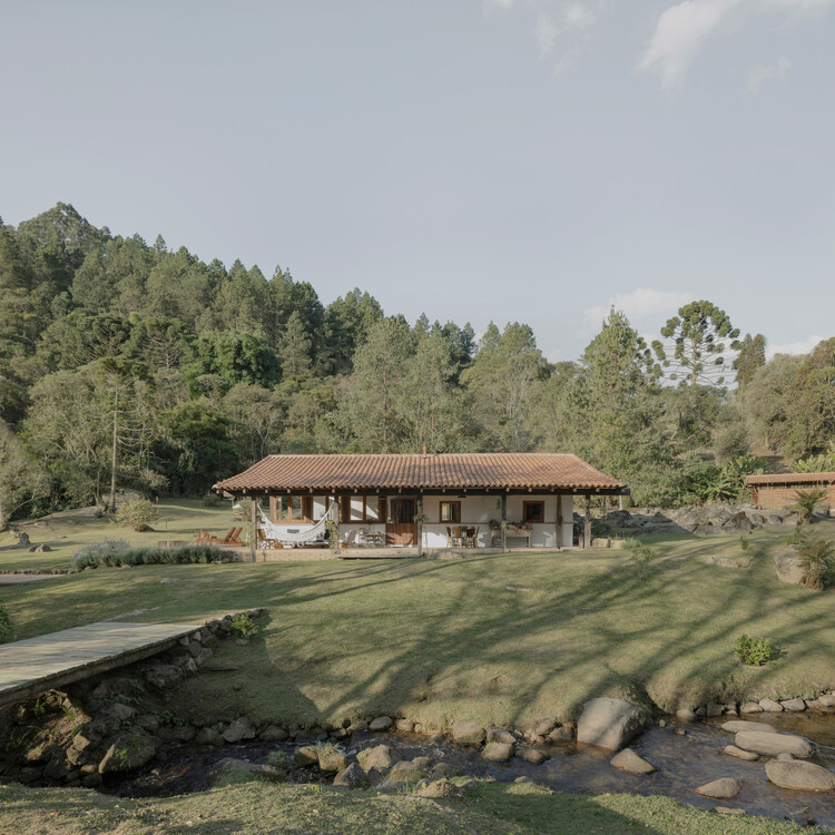 House Sede   / messina | rivas - Image 1 of 43