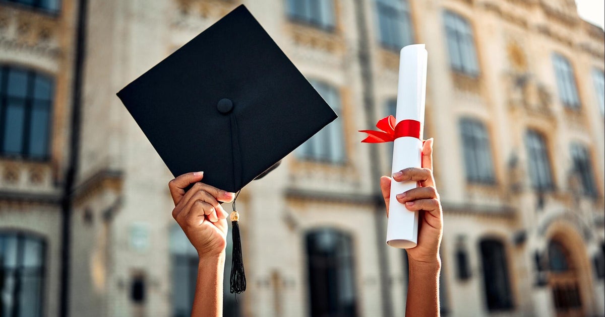 U.S. student applications to colleges in Europe, U.K. and Asia jump amid rising costs and political turmoil