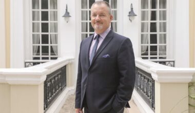 UK ambassador discusses tourism with Kefalogianni