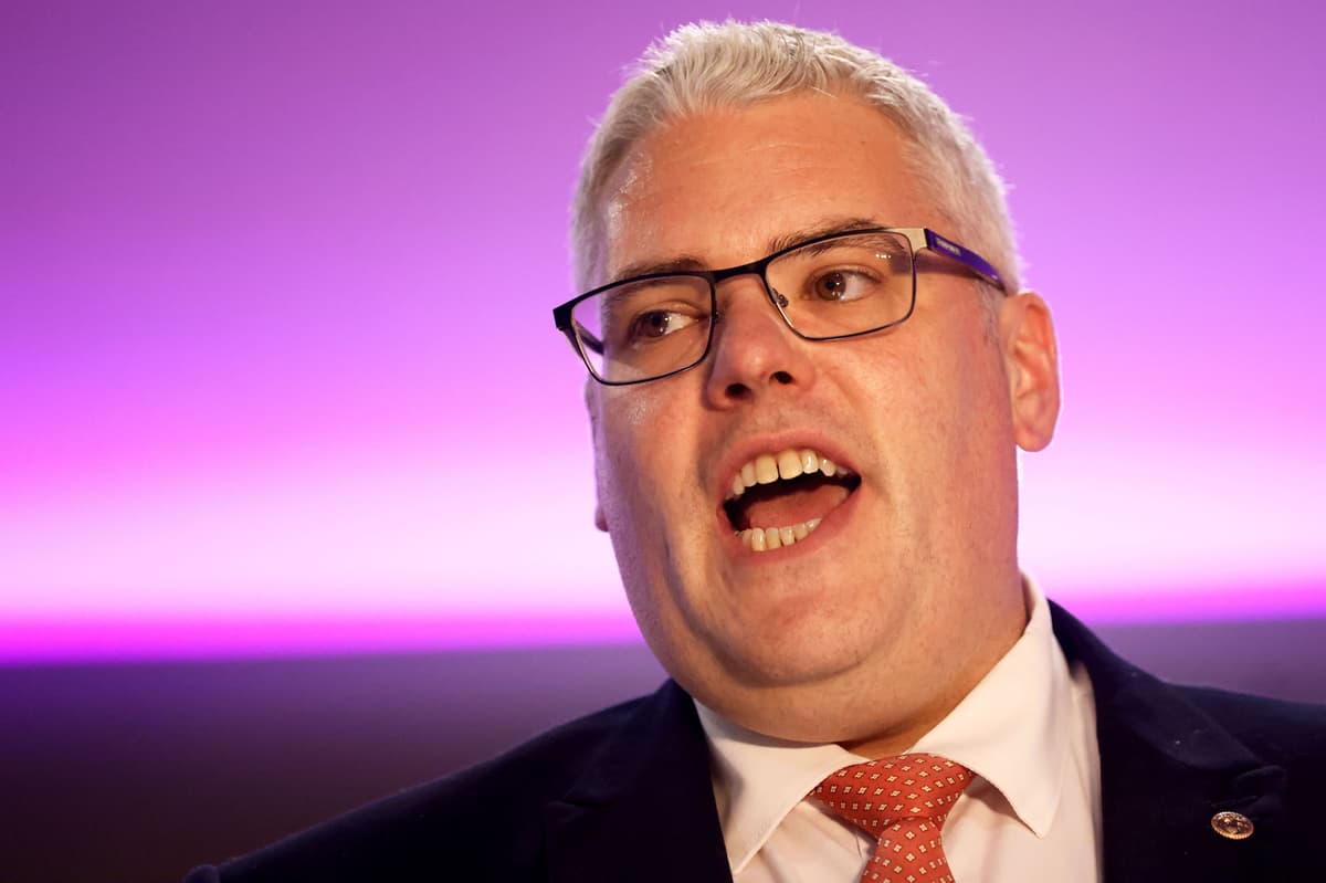Robinson defends devolution as he warns against consequences of direct rule - London Evening Standard