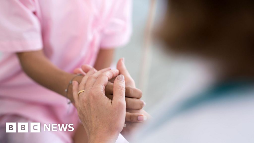Glasgow and Lanarkshire care workers to strike over pay