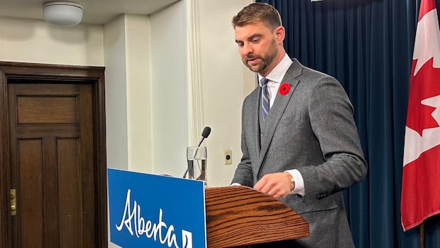 Alberta counselling therapists remain unregulated despite government pledge