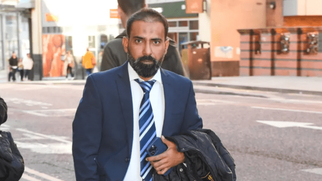 Doctor had sex with nurse halfway through surgery while patient was sedated
