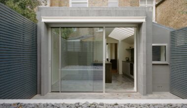 Basalt House by EBBA