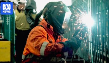 Stronger than expected GDP figures see interest rate cut bets dialed back