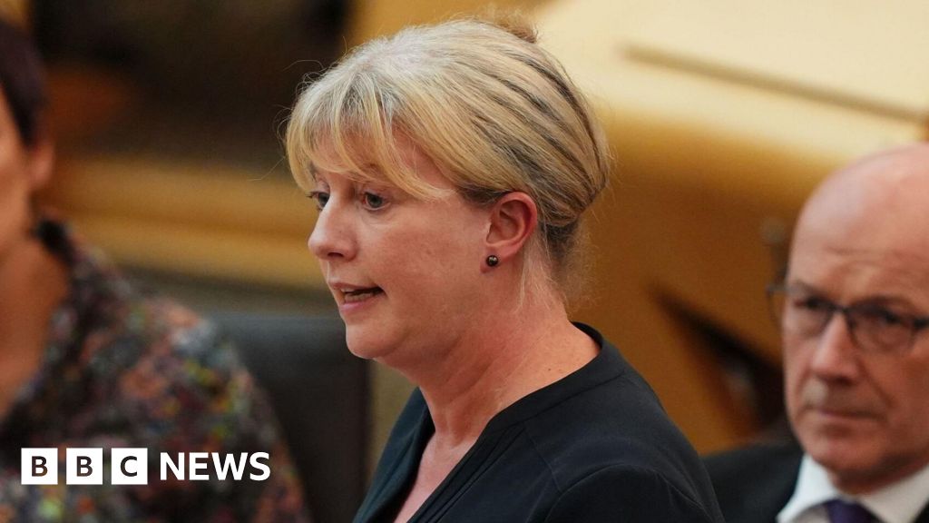UK budget date will delay Scottish spending plans