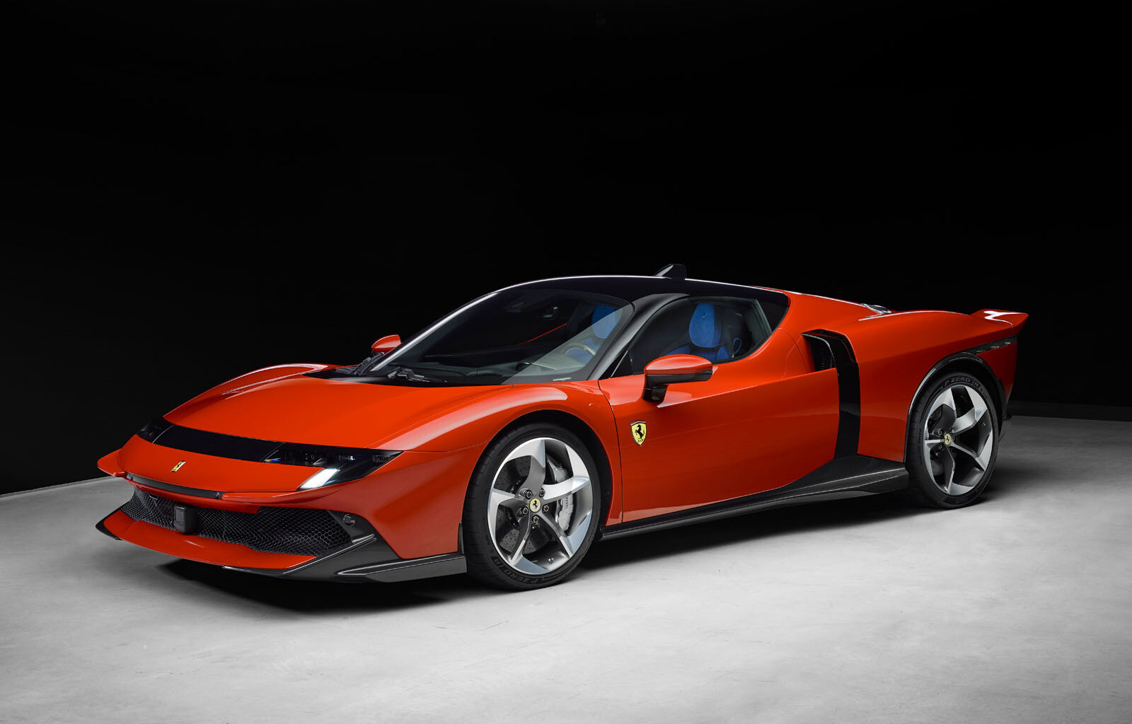 Ferrari Testarossa returns as 1035bhp SF90 replacement