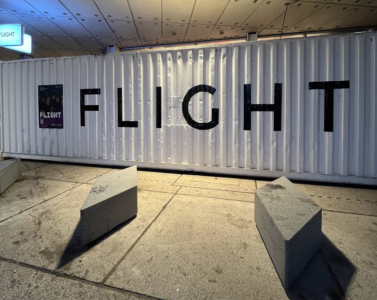 flight shipping container