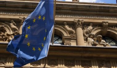 European Stocks Are Forecast to Rise 5% After 'Stellar' Start