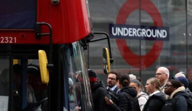 Which London Underground and Overground stations and lines are closed this weekend?