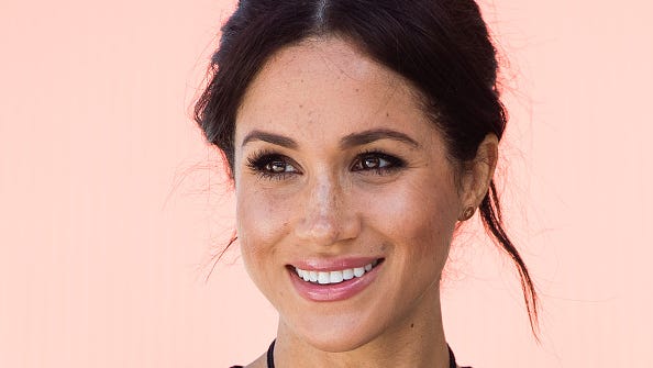 with love, meghan l to r josé andrés, meghan, duchess of sussex in episode 208 of with love, meghan cr courtesy of netflix © 2025