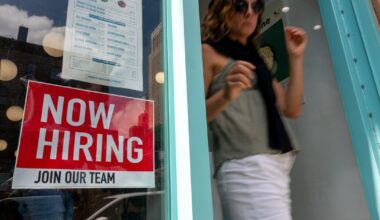 Americans' confidence in finding a new job falls to record low