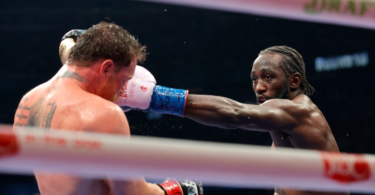 Keith Thurman credits Terence Crawford for performance against Canelo