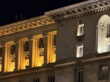 Low-light samples, telephoto camera (8x) - f/2.8, ISO 1250, 1/25s - Apple iPhone 17 Pro Max review