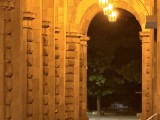 Low-light samples, telephoto camera (8x) - f/2.8, ISO 1600, 1/25s - Apple iPhone 17 Pro Max review