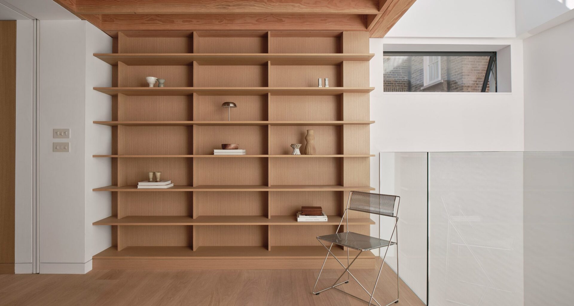 "The simple materiality works a charm" says commenter