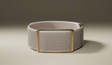 Polar Loop is a fitness tracker without a screen or subscription
