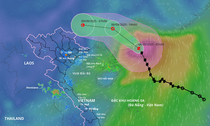 Hong Kong schools, businesses close as Storm Tapah brushes past