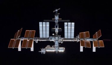 SpaceX Dragon reboosts the International Space Station • The Register