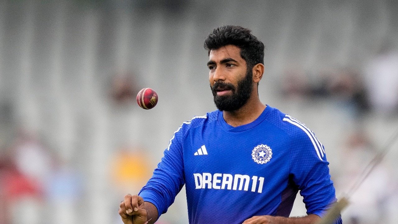 Asia Cup: Sunil Gavaskar suggests resting Jasprit Bumrah vs Oman and Pakistan to plan ahead