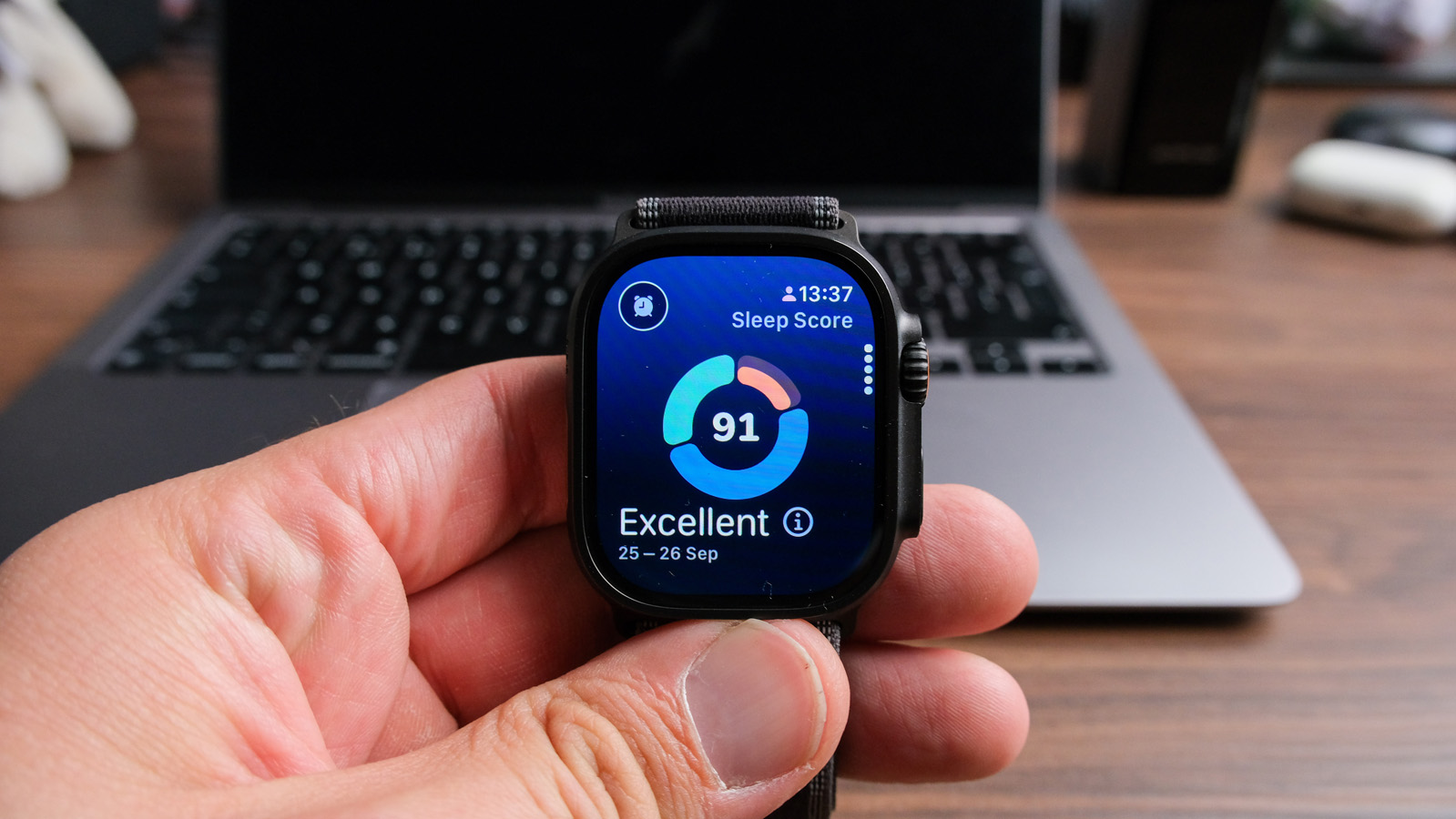 Apple Watch Ultra 3 detail shot