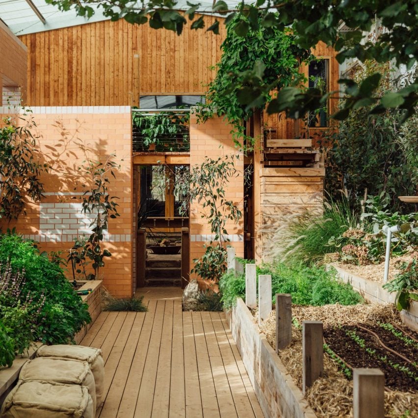 Crops growing in Longhouse by Partners Hill