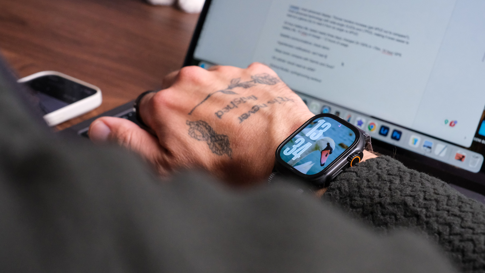 Apple Watch Ultra 3 detail shot