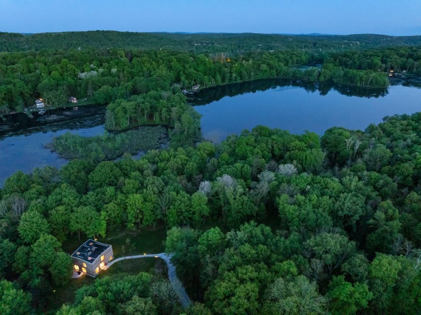 Overhead view of house on a lake