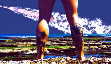 Nudists Declare War on SpaceX