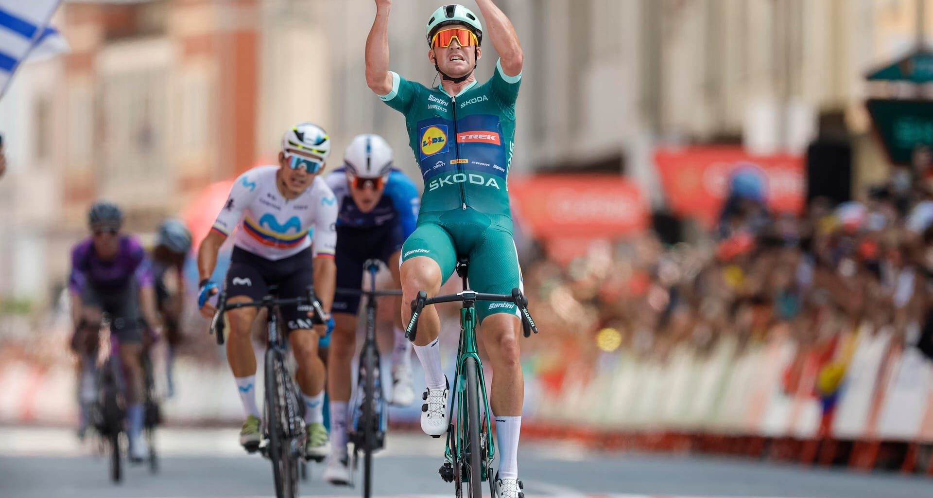 Pedersen gets his stage win at the Vuelta